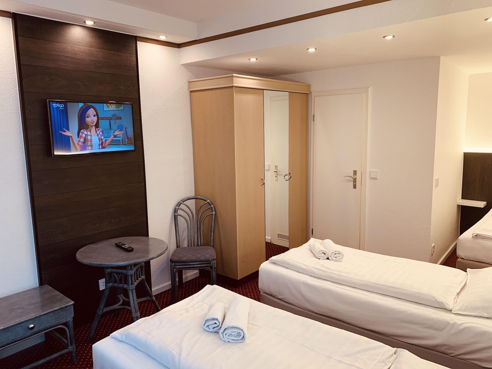 Hotel Kunibert Der Fiese Köln Kültér fotó
